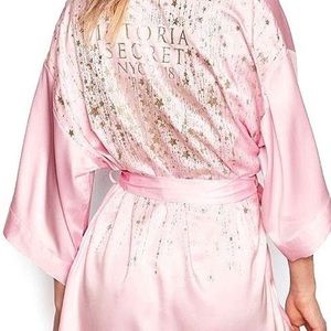 Victoria secret robe fashion week